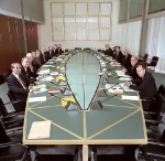 Directie Nederlandse Bank_JB1997-283-9Nederland,26-06-1997↵
project Geld↵
↵
Directie Nederlanse Bank↵
Prins Bernard↵
↵
foto Jan Bogaerts.
